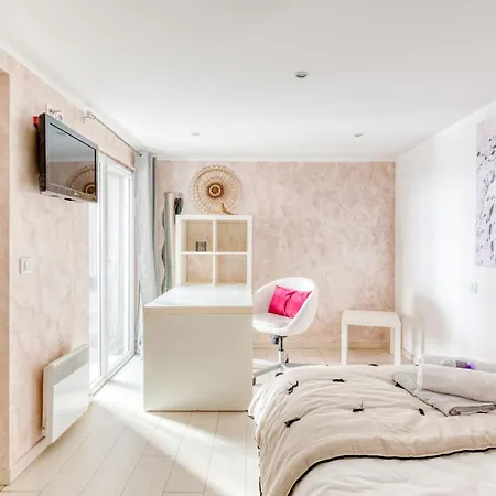 Demeure Domaine Du Soleil * Le Lavandou