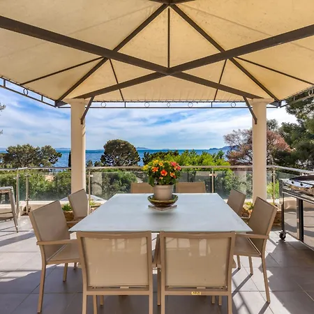 Villa Demeure Domaine Du Soleil