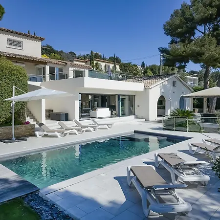 Demeure Domaine Du Soleil Vila Le Lavandou