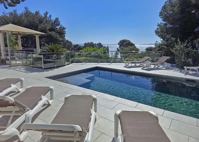 Demeure Domaine Du Soleil