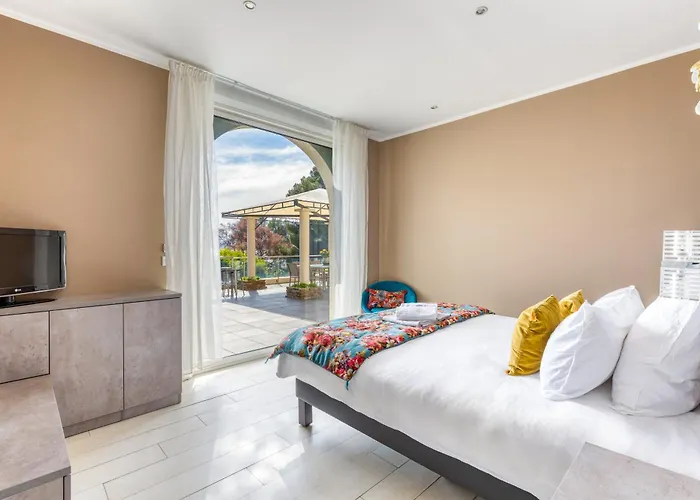 Demeure Domaine Du Soleil *